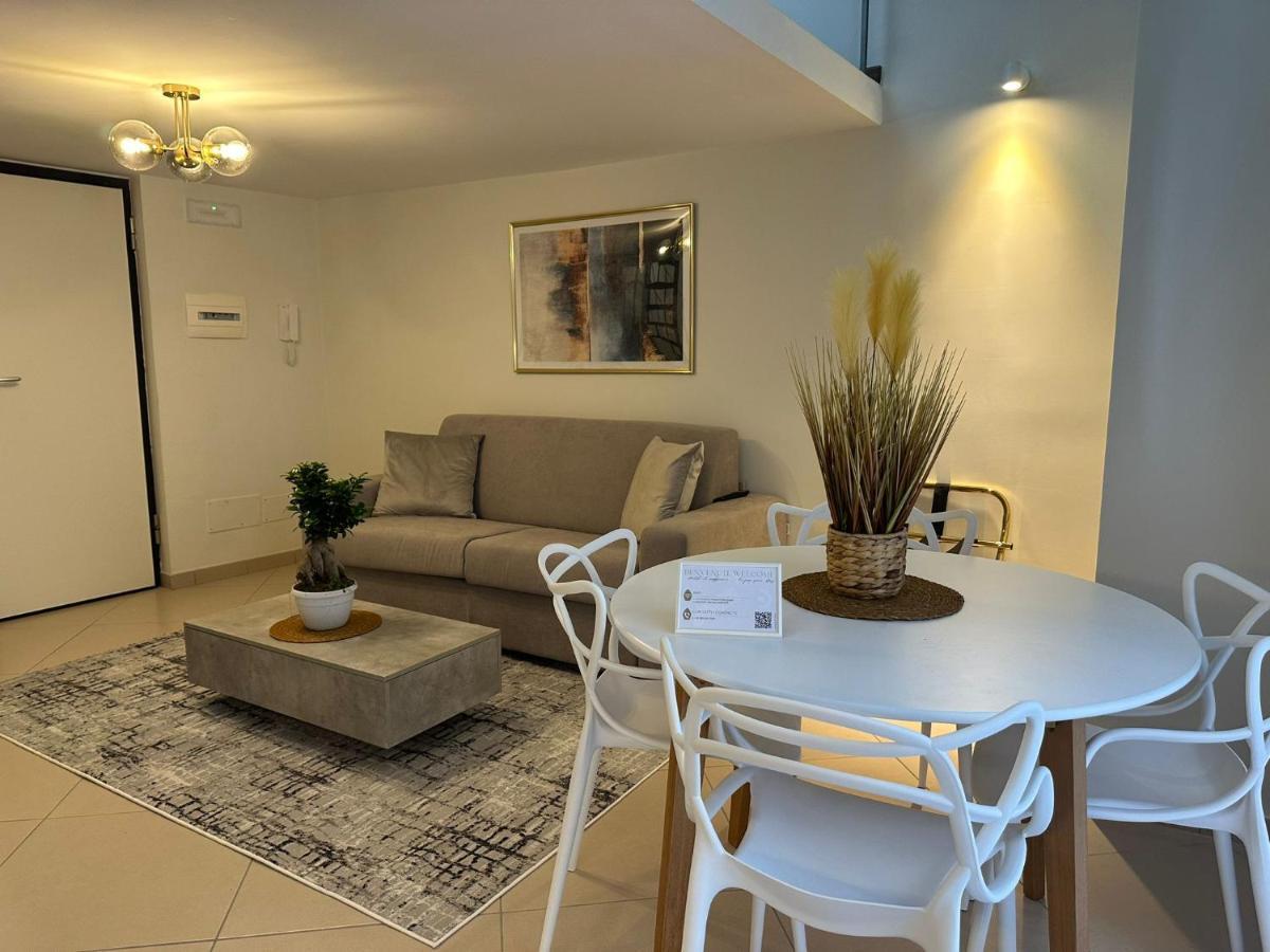 Aparthotel Palazzorefici Napoli